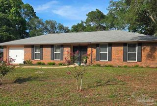 8196 Sedgefield Dr, Pensacola, FL 32507