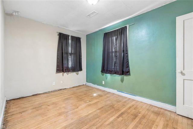 7932 Orchid AVE, Norfolk, VA 23518