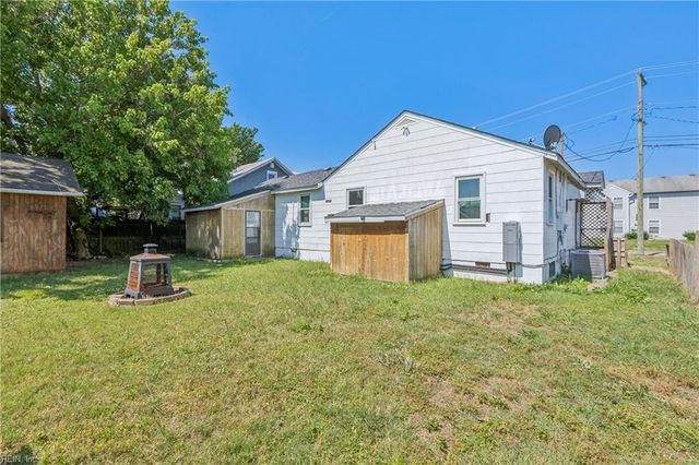 7932 Orchid AVE, Norfolk, VA 23518