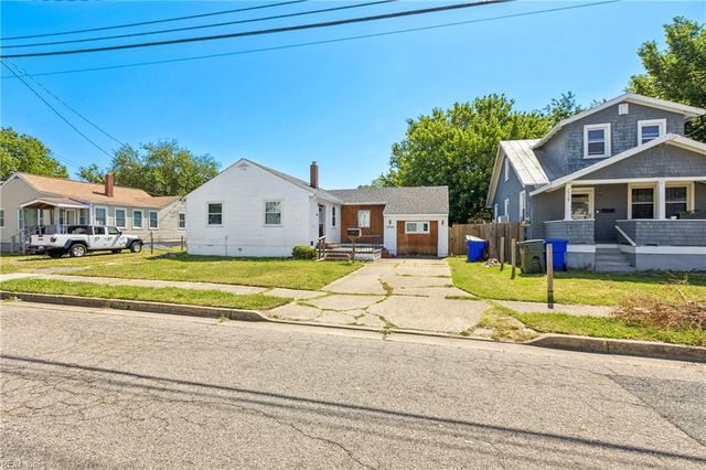 7932 Orchid AVE, Norfolk, VA 23518