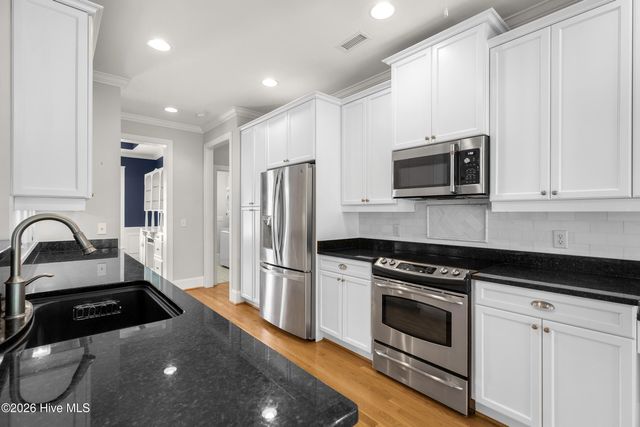 1044 Ridgemont Drive, Leland, NC 28451