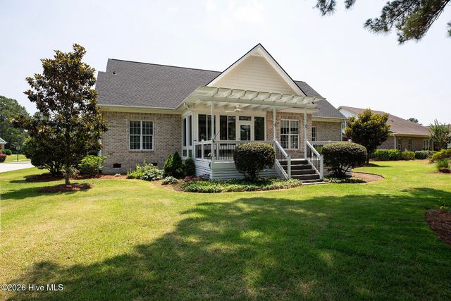 1044 Ridgemont Drive, Leland, NC 28451