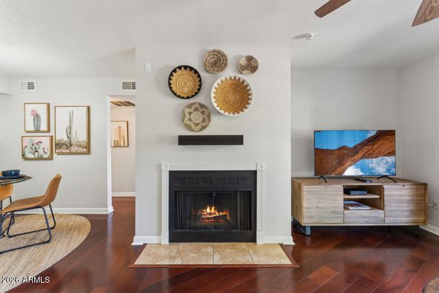 5995 N 78TH Street 1014, Scottsdale, AZ 85250