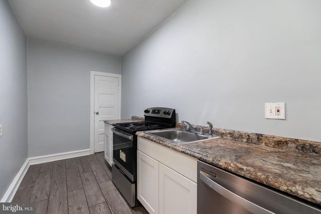 112 E 25TH ST, Wilmington, DE 19802