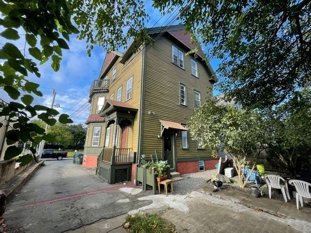 94 Grove Street, Providence, RI 02909