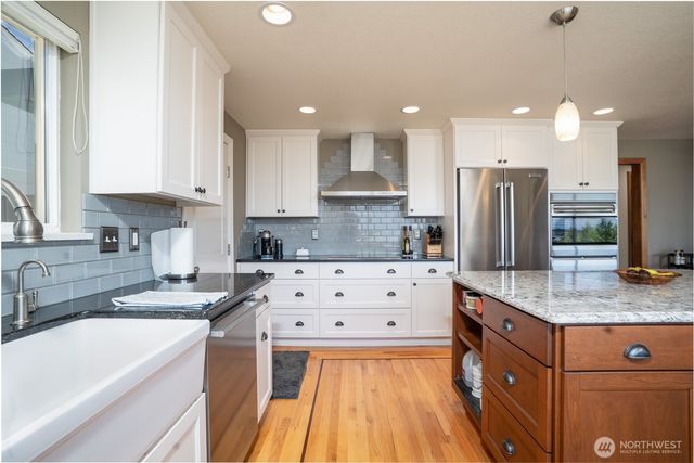 7418 S 15th Street, Tacoma, WA 98465