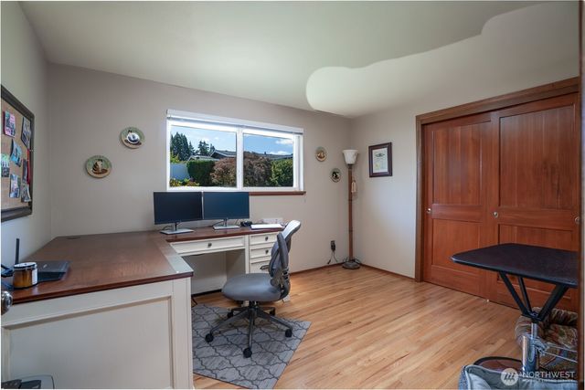 7418 S 15th Street, Tacoma, WA 98465