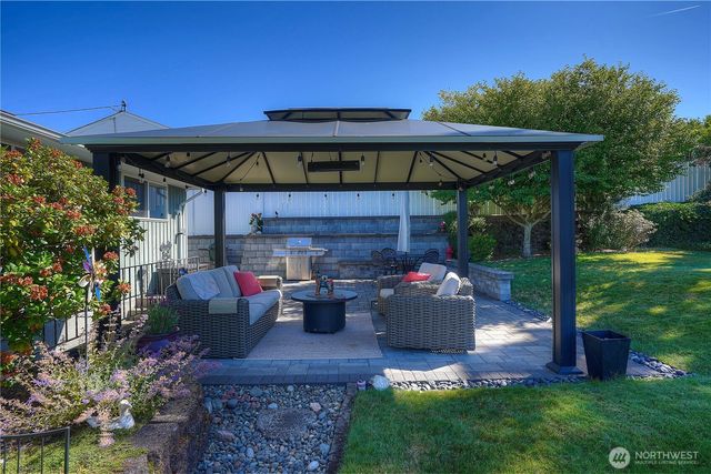 7418 S 15th Street, Tacoma, WA 98465