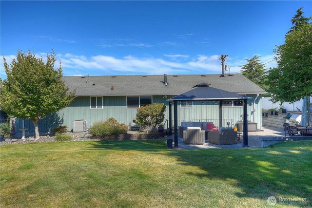 7418 S 15th Street, Tacoma, WA 98465