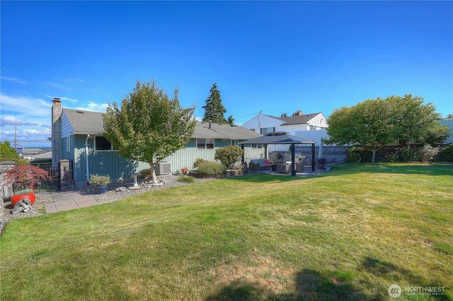 7418 S 15th Street, Tacoma, WA 98465