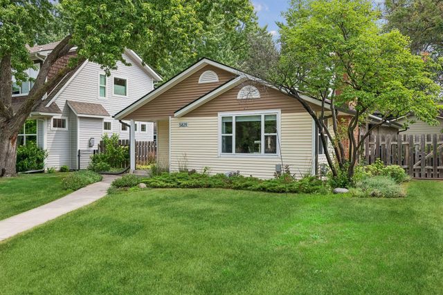 5829 Russell Avenue S, Minneapolis, MN 55410