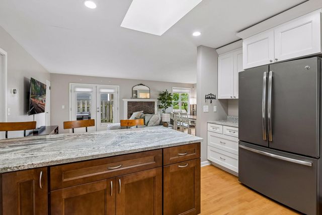 5829 Russell Avenue S, Minneapolis, MN 55410