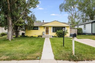 1813 NEWTON DR, Cheyenne, WY 82001