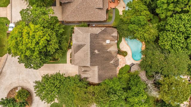 10 Latticeleaf Place, The Woodlands, TX 77382