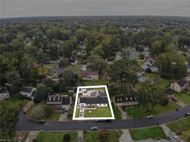 829 Donnington DR, Chesapeake, VA 23322