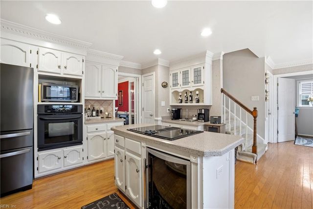 829 Donnington DR, Chesapeake, VA 23322