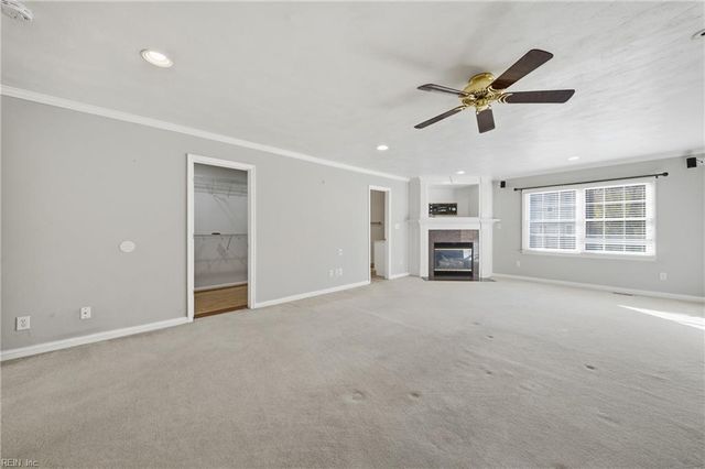 829 Donnington DR, Chesapeake, VA 23322