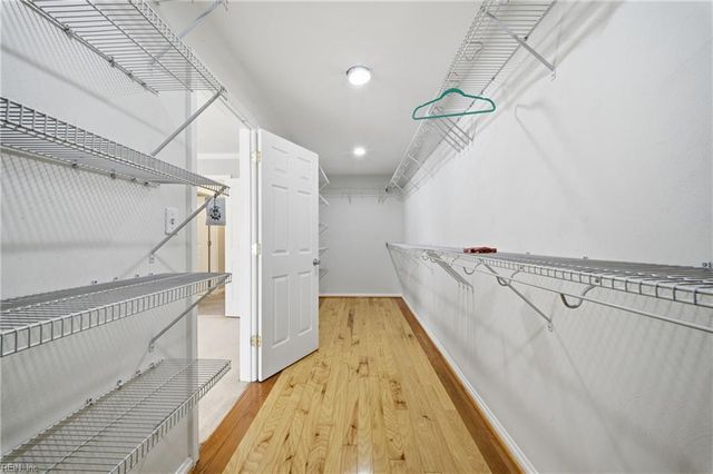 829 Donnington DR, Chesapeake, VA 23322