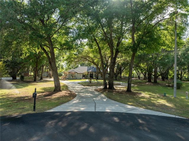 1324 OTTERS VIEW COURT, Fruitland Park, FL 34731