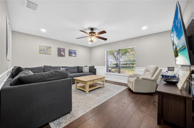 1324 OTTERS VIEW COURT, Fruitland Park, FL 34731