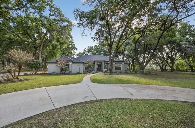 1324 OTTERS VIEW COURT, Fruitland Park, FL 34731