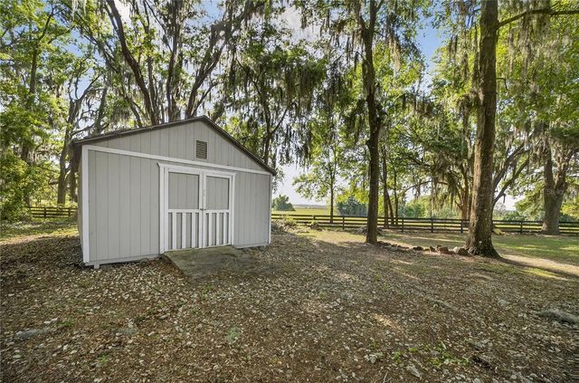 1324 OTTERS VIEW COURT, Fruitland Park, FL 34731