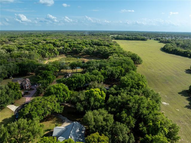 1324 OTTERS VIEW COURT, Fruitland Park, FL 34731