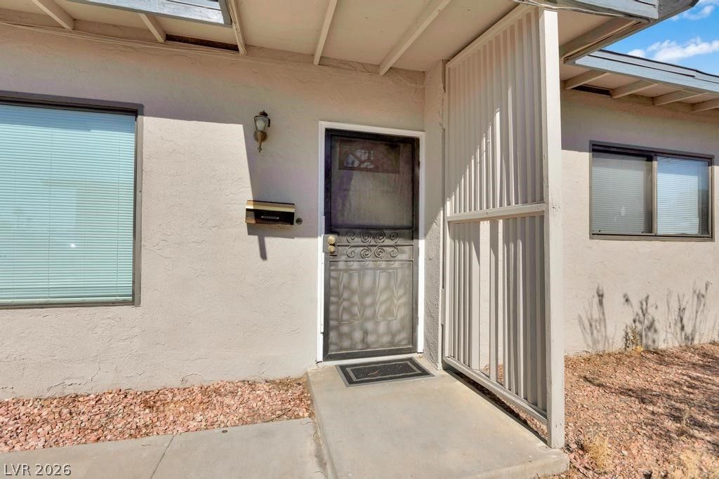 5908 Gipsy Avenue, Las Vegas, NV 89107 — photo 3