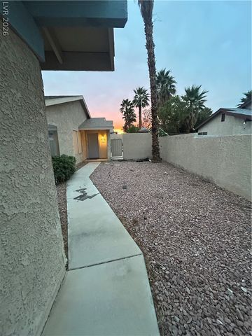 4007 Spring Leaf Drive, Las Vegas, NV 89147