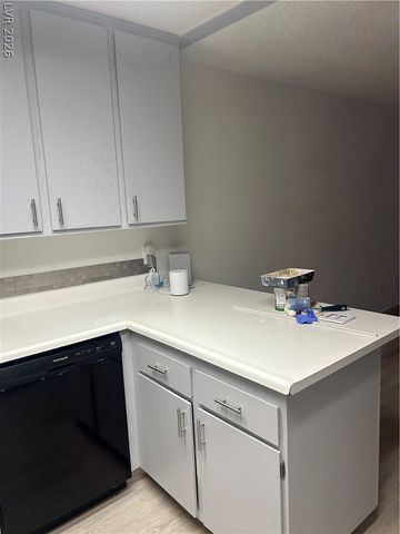 4007 Spring Leaf Drive, Las Vegas, NV 89147