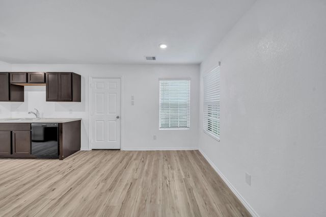 17607 Longwood Trace Lane, New Caney, TX 77357