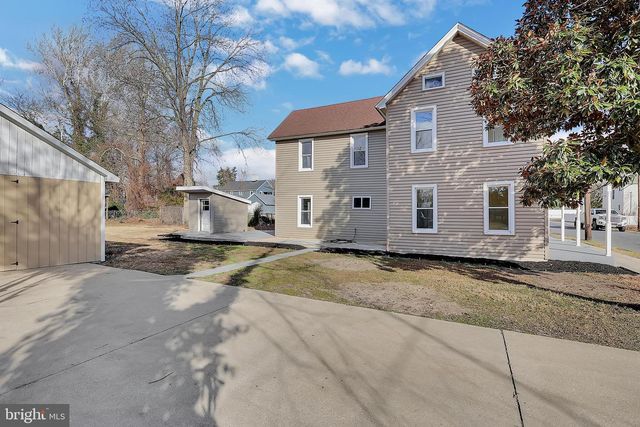 110 E KINGS ST, Seaford, DE 19973