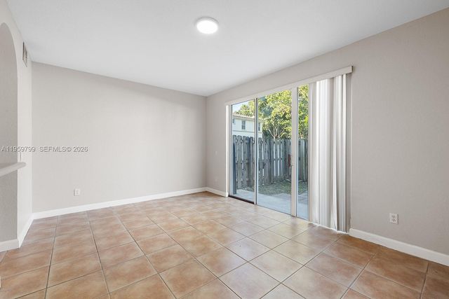 3952 SW 157th Ave 221, Miramar, FL 33027