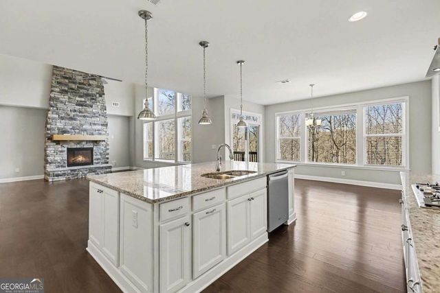 129 Millstone Way, Canton, GA 30115