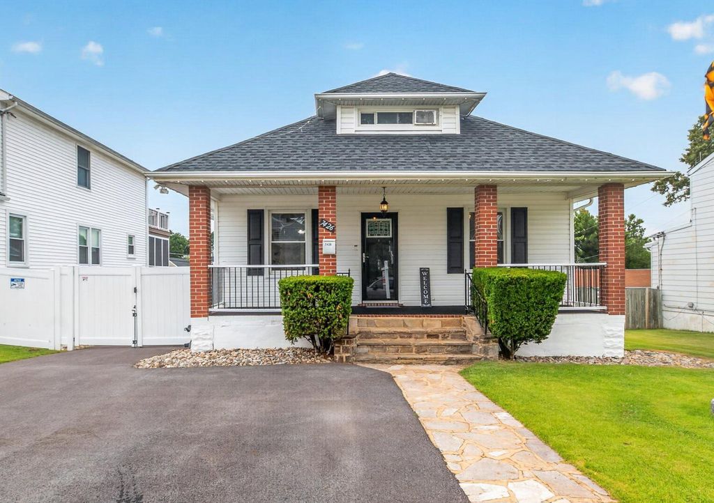 Image 2 of property listing at 7426 KENLEA AVE, Baltimore, MD 21236