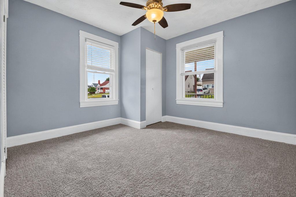 Image 22 of property listing at 7426 KENLEA AVE, Baltimore, MD 21236