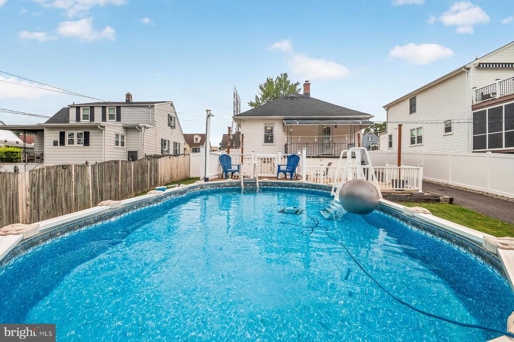 Image 33 of property listing at 7426 KENLEA AVE, Baltimore, MD 21236