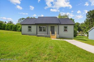 6293 1ST Avenue, Keystone Heights, FL 32656