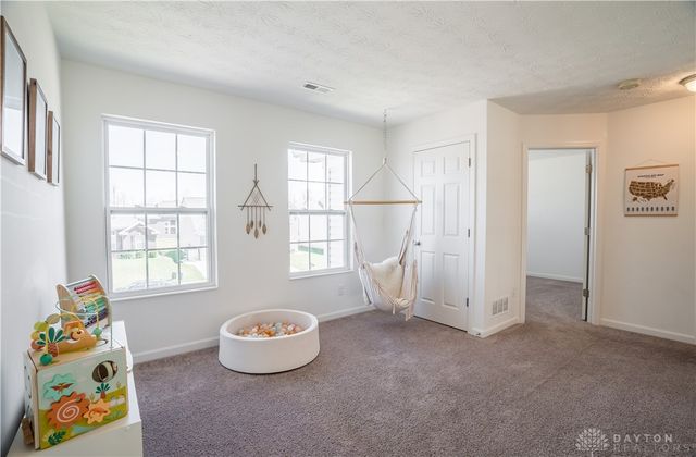 3063 White Ash Drive, Tipp City, OH 45371