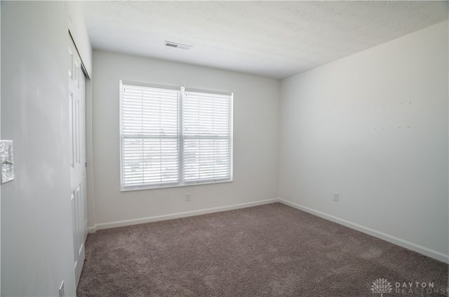 3063 White Ash Drive, Tipp City, OH 45371
