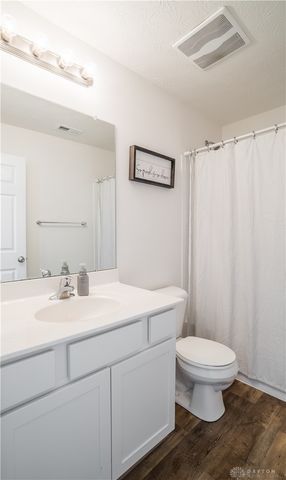 3063 White Ash Drive, Tipp City, OH 45371