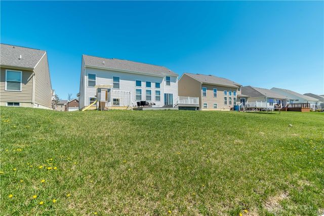 3063 White Ash Drive, Tipp City, OH 45371