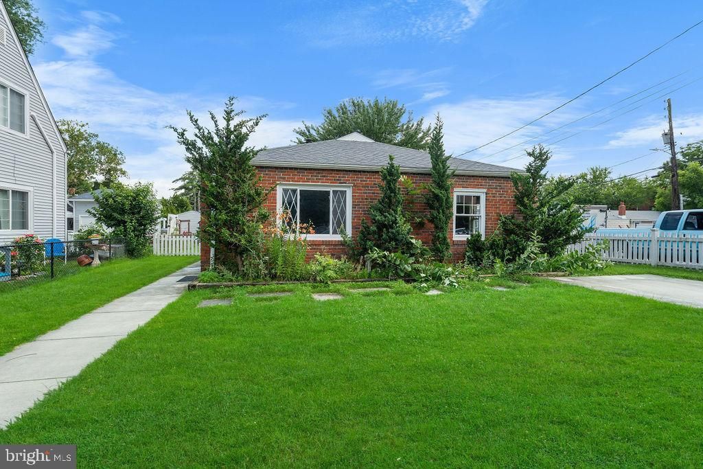 38 4TH ST, Laurel, MD 20707