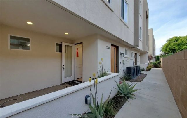7209 21st, Westminster, CA 92683