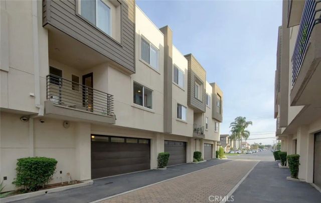 7209 21st, Westminster, CA 92683