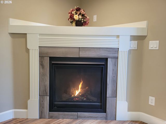 3776 PETER Ln, Salem, OR 97305