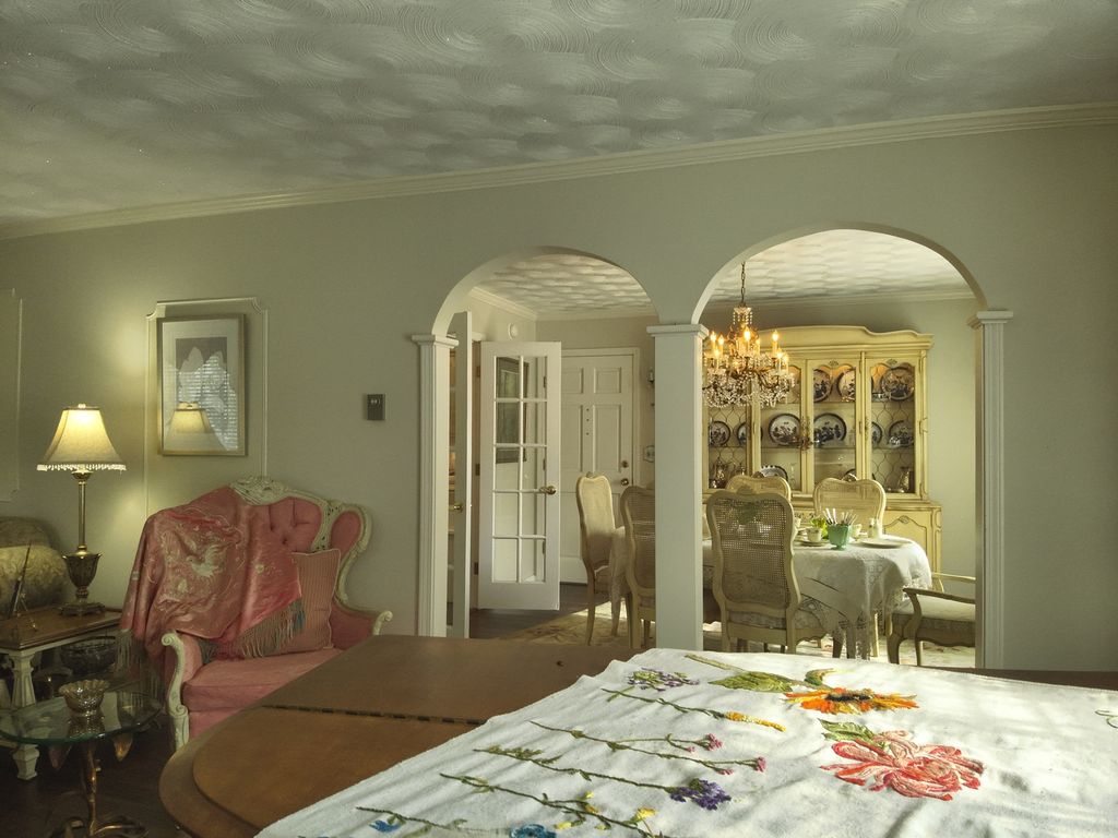 Image 22 of property listing at 766 Fairfield Road, Mt Vernon, IL 62864