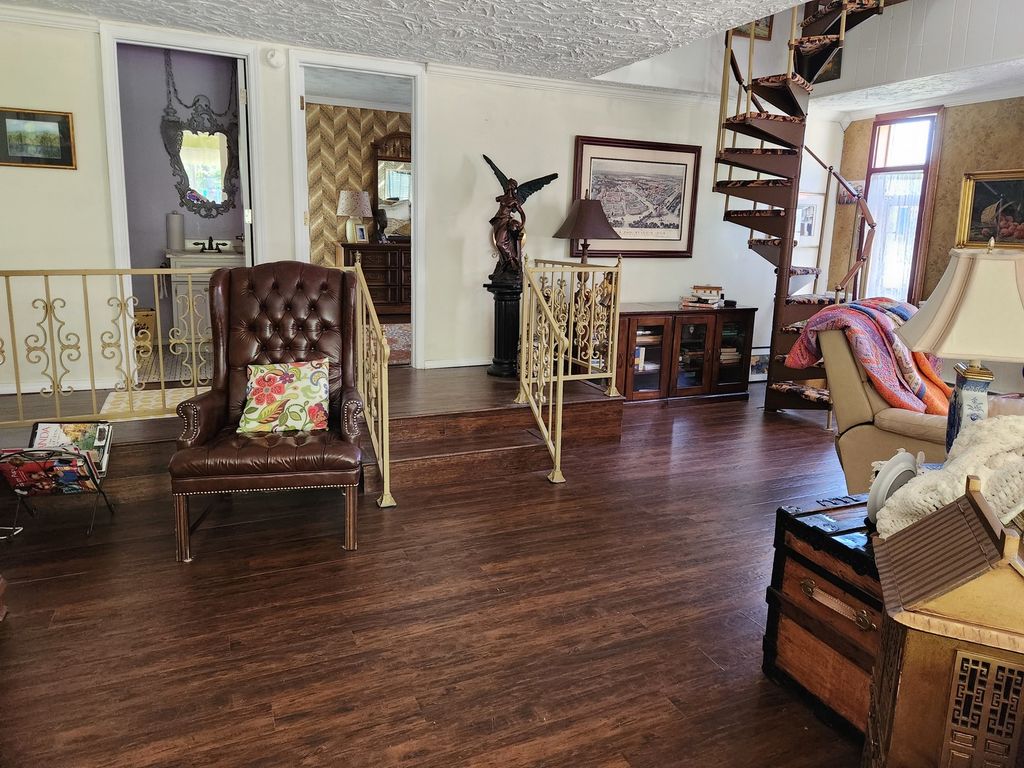 Image 38 of property listing at 766 Fairfield Road, Mt Vernon, IL 62864