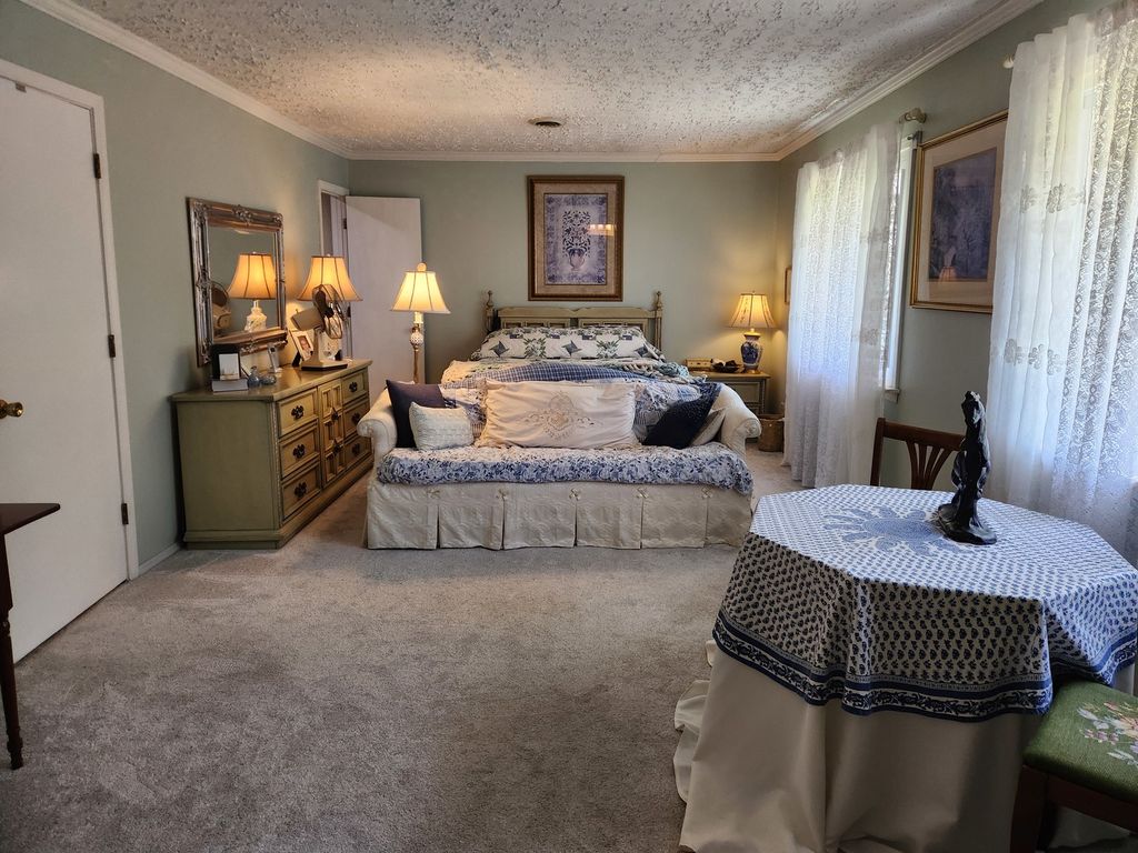 Image 46 of property listing at 766 Fairfield Road, Mt Vernon, IL 62864