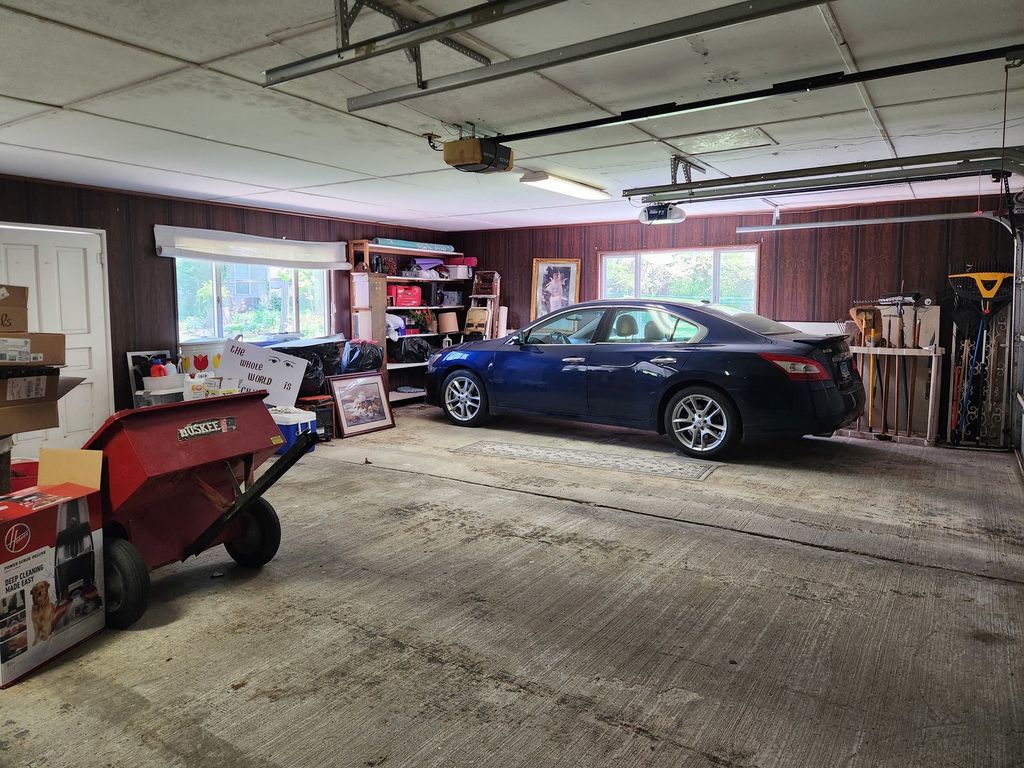 Image 82 of property listing at 766 Fairfield Road, Mt Vernon, IL 62864